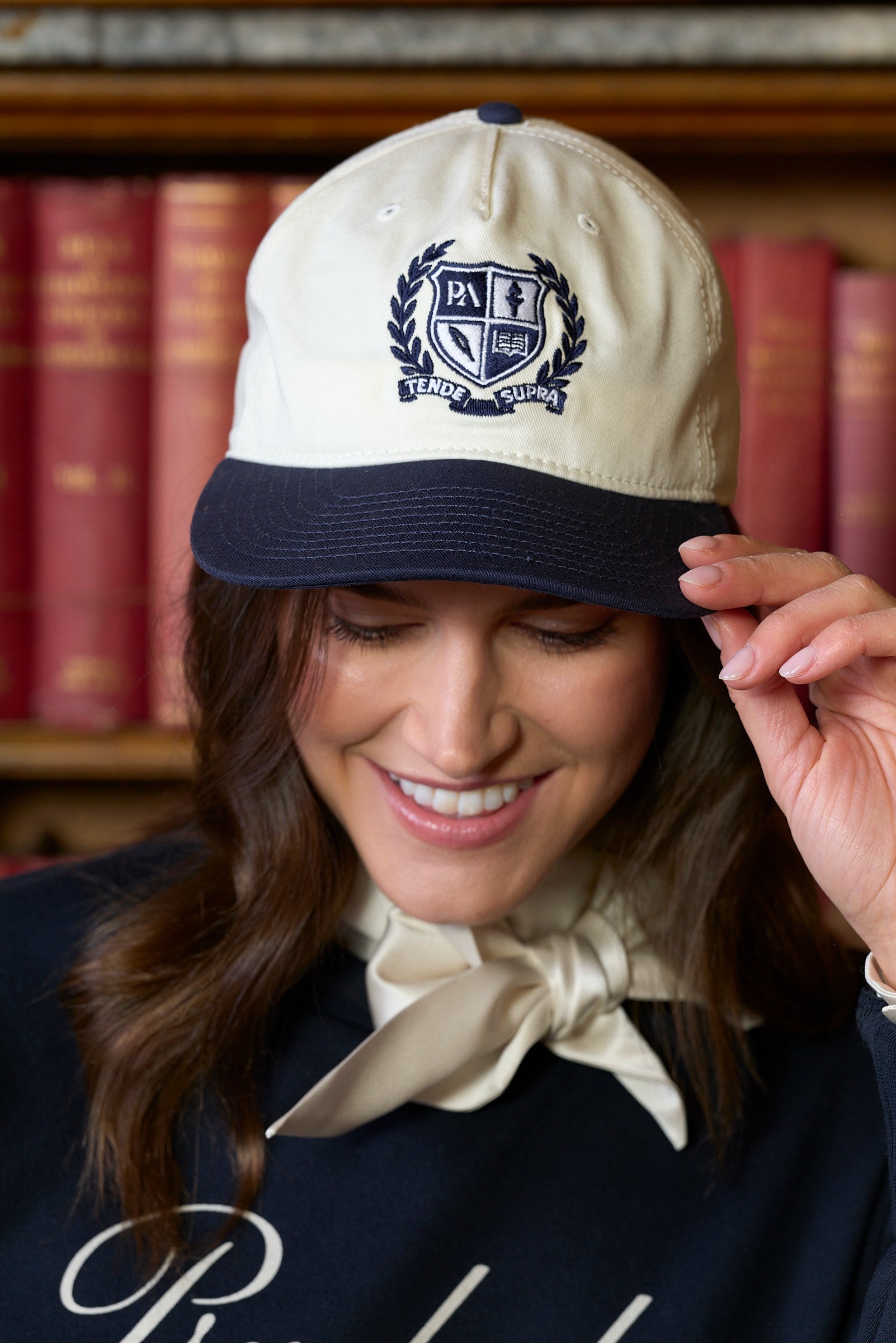 Crest Cap