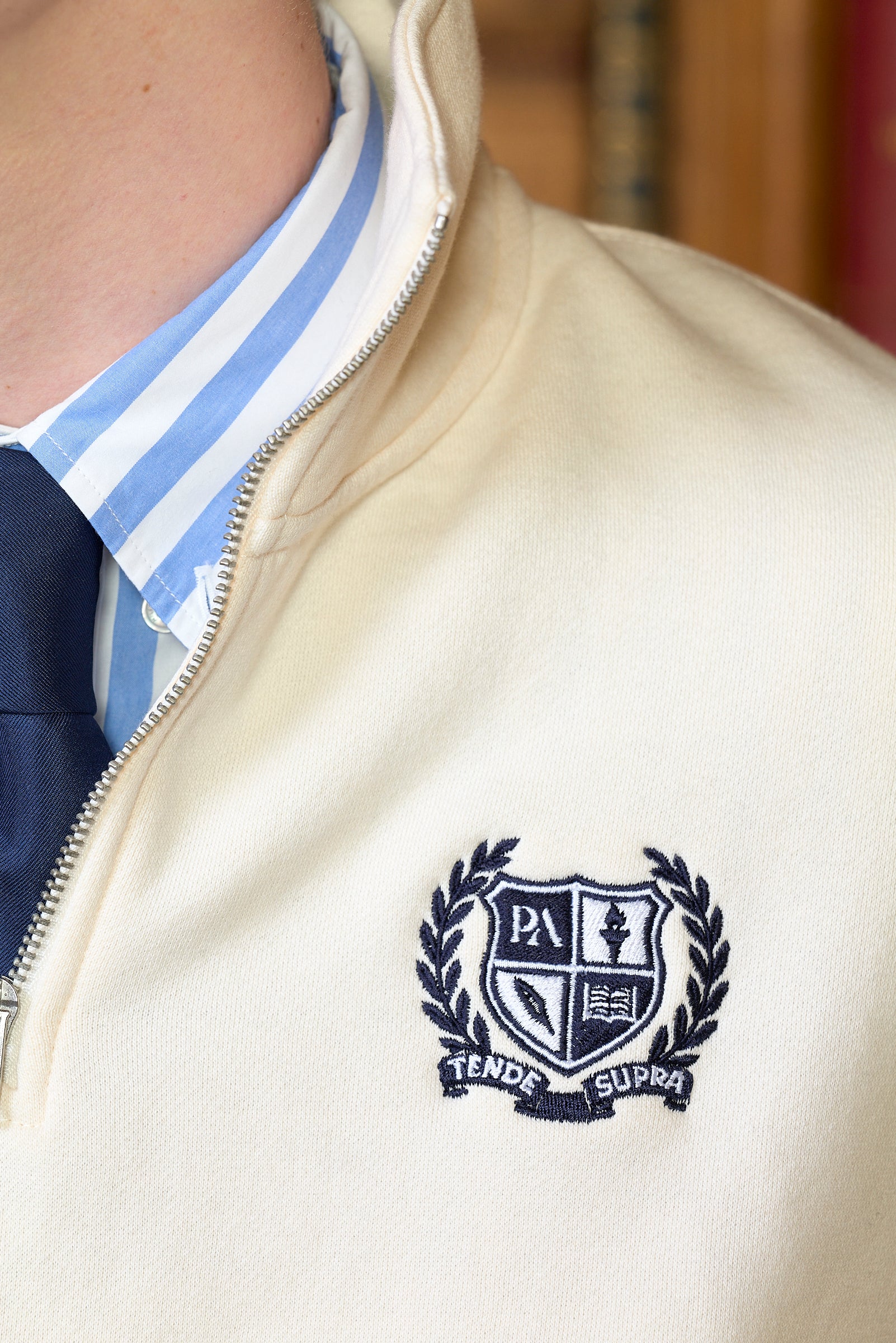Crest Quarter Zip Sweater (Unisex)