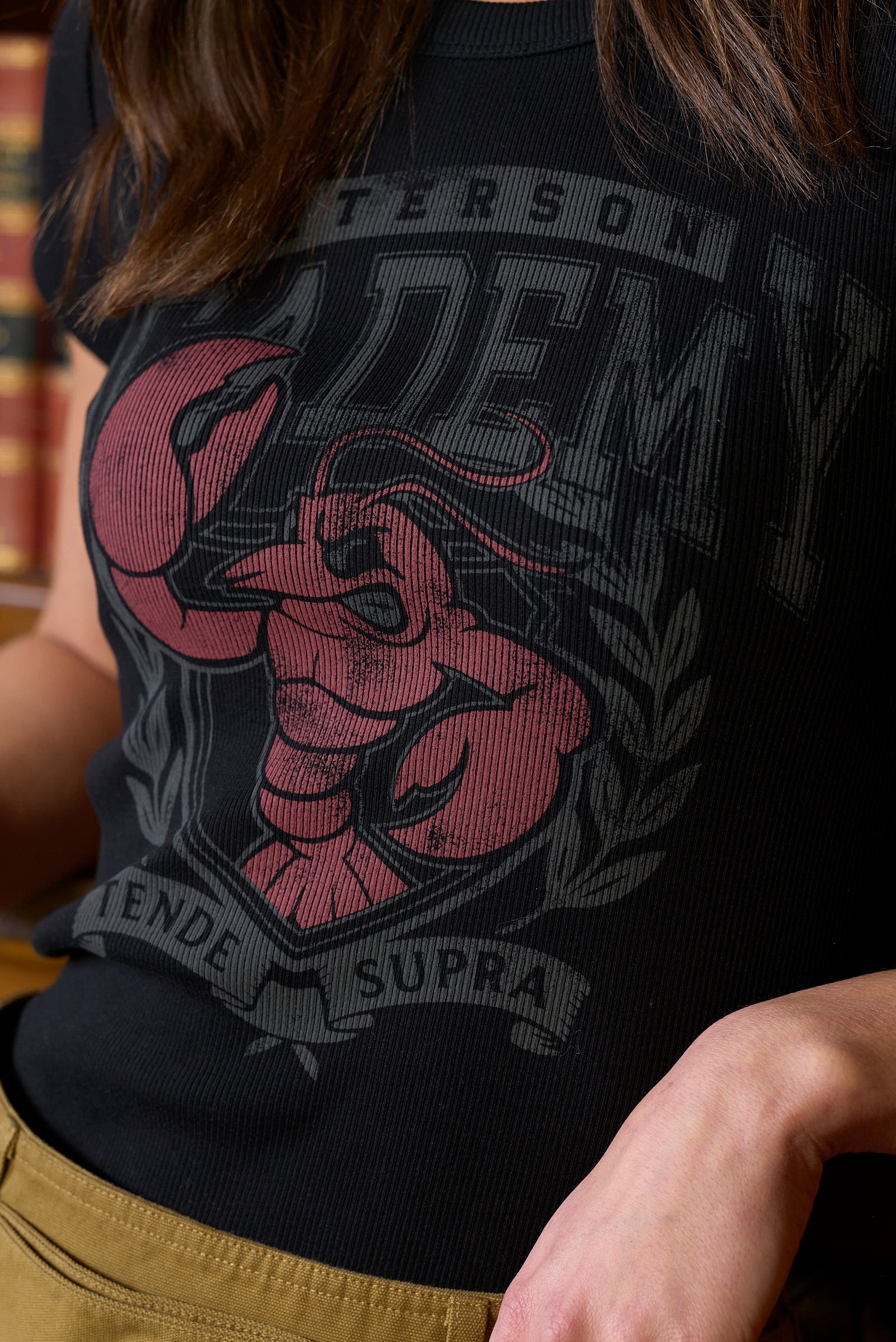 Fighting Lobster Cropped T-Shirt